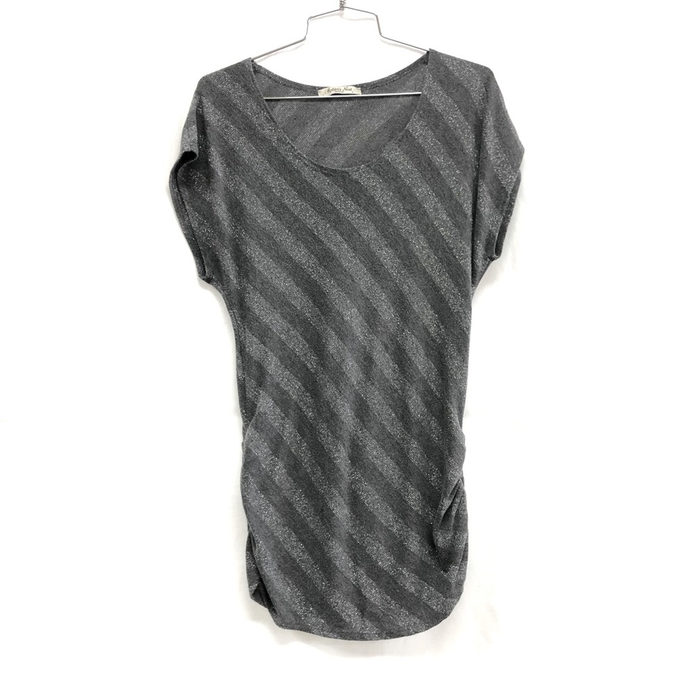 🎉 HOST PICK 🎉 Robin’s Nest Maternity Short-Sleeve Striped Sweater